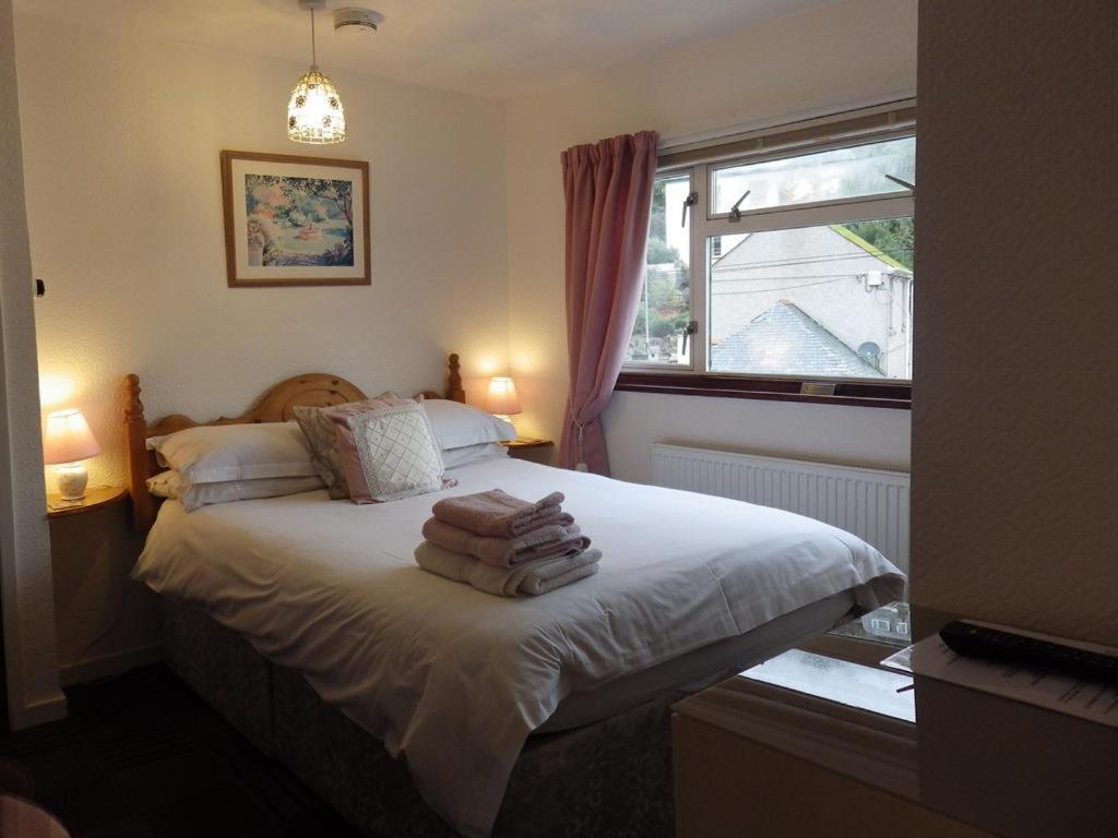 Little Harbour Guesthouse Looe Exterior photo